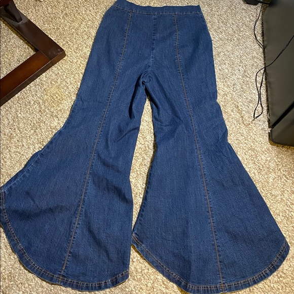 Sugarlips Jeans. NEVER WORN BEFORE. - Picture 2 of 3